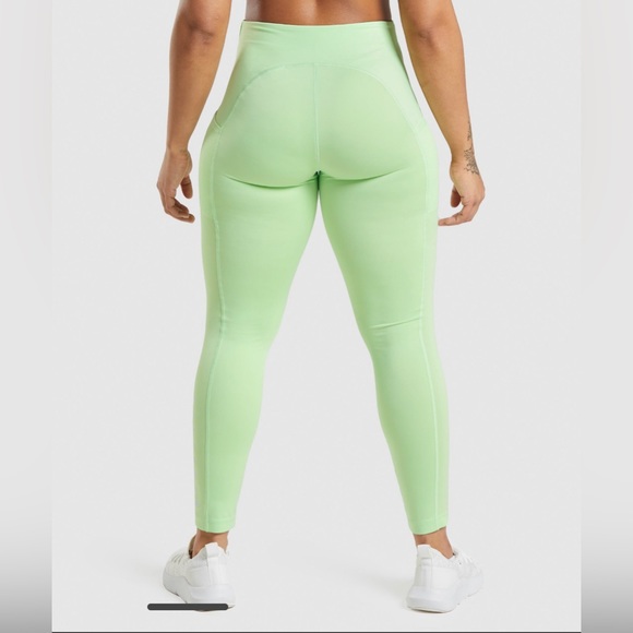 Gymshark sports leggings - Picture 5 of 9